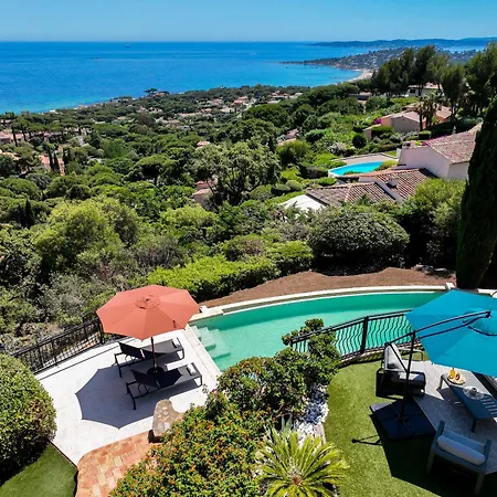 P Domaine De La Nartelle Villa